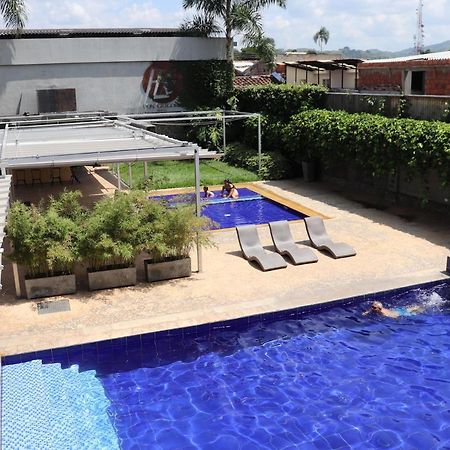Hotel Don Gregorio Cartago Eksteriør bilde