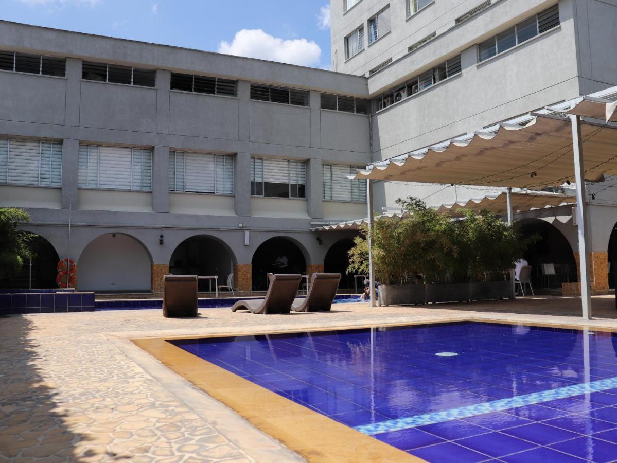 Hotel Don Gregorio Cartago Eksteriør bilde