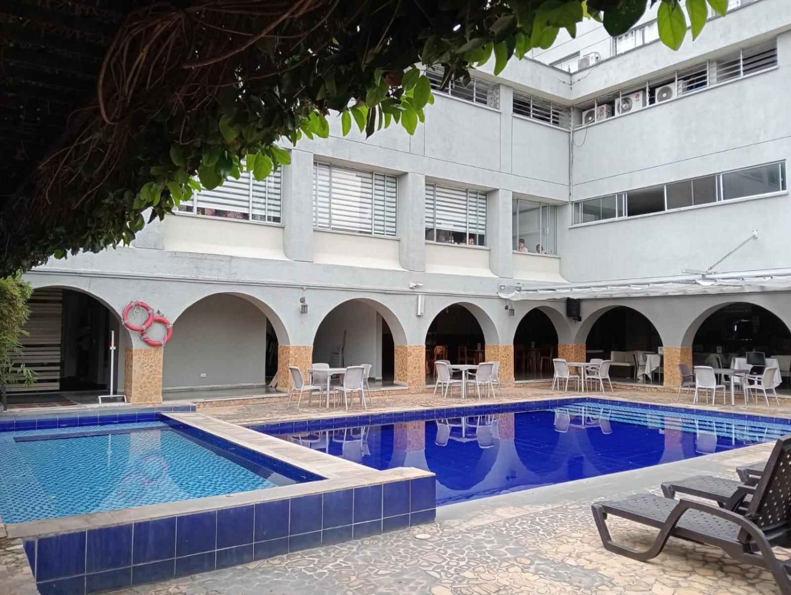 Hotel Don Gregorio Cartago Eksteriør bilde